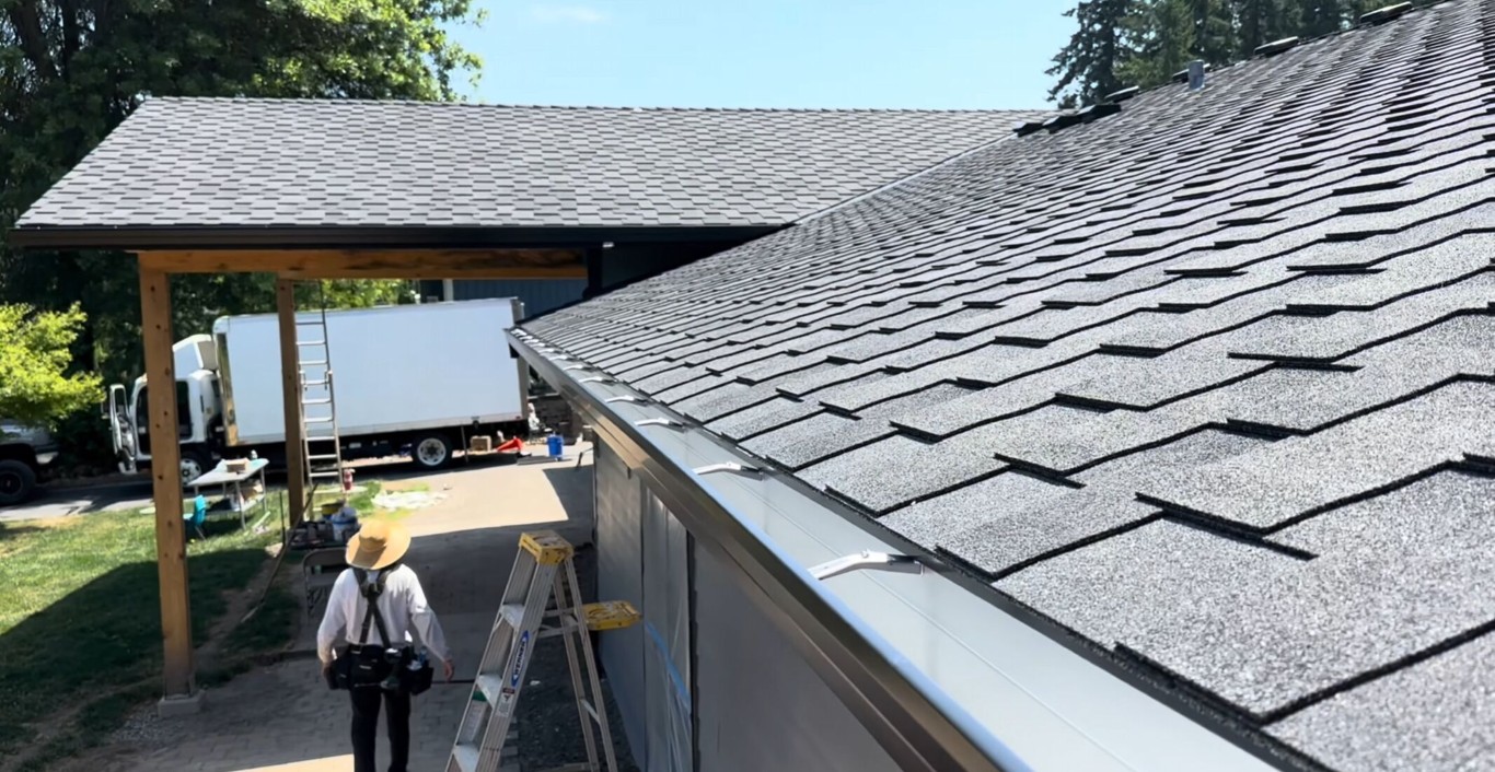 Professional roof repair services in Martinez, CA